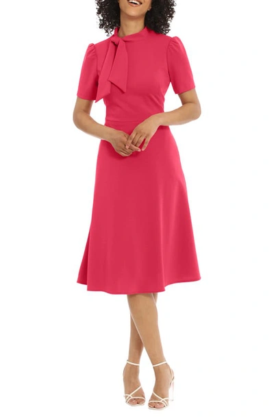 Maggy London Short Sleeve Necktie Midi Dress In Teaberry
