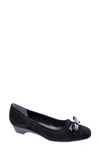 Ros Hommerson Tulane Bow Pump In Black