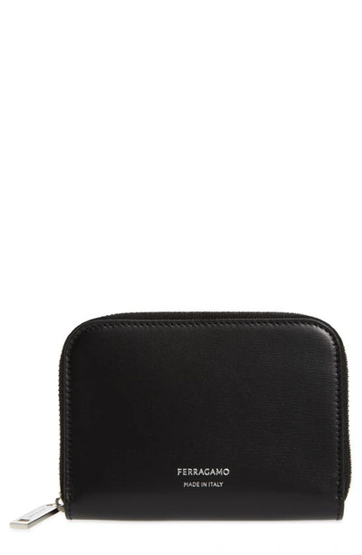 Ferragamo Classic Leather Zip Card Holder In Nero