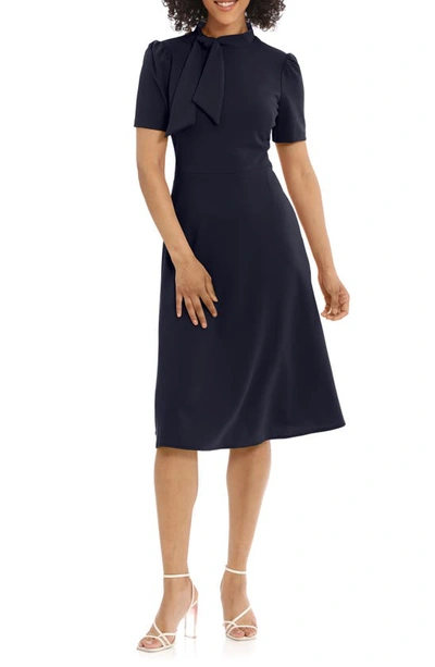 Maggy London Short Sleeve Necktie Midi Dress In Navy