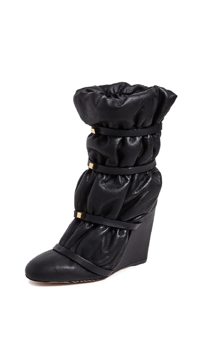 Stuart Weitzman Women's Duvet Round Toe Studded Leather Wedge Boots In Jet