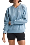 The North Face Evolution V-neck Sweatshirt In Steel Blue