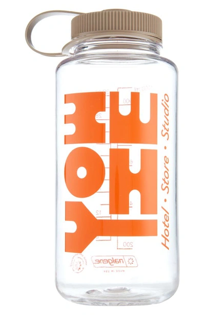 Yowie 32-ounce Water Bottle In Transparent