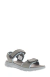 Propét Travelactiv Aspire Sandal In Green,summer Sage