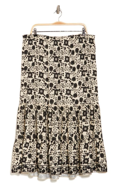 Max Studio Tiered Maxi Skirt In Cream/ Black