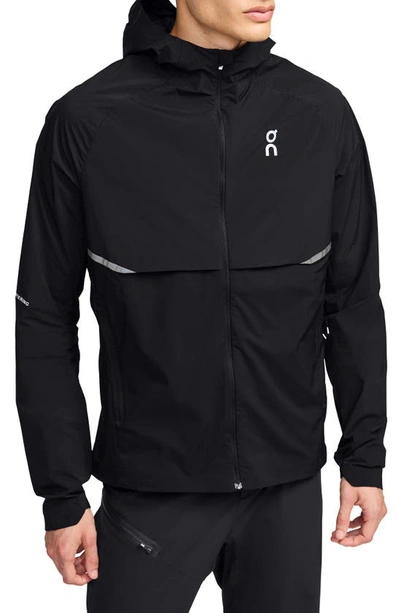 On Core Hooded Packable Running Jacket In Black