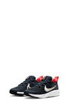 Nike Kids' Star Runner 4 Nn Gs Sneaker In Obsidian/ Phantom/ Crimson