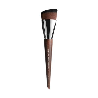 Make Up For Ever Foundation Brush In White