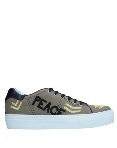 Simon Scott Sneakers In Khaki