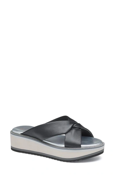 Johnston & Murphy Grace Platform Sandal In Black Glove