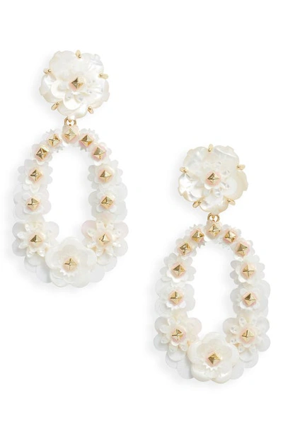 Kendra Scott Deliah Floral Sequin Drop Earrings In Gold Iridescent White Mix