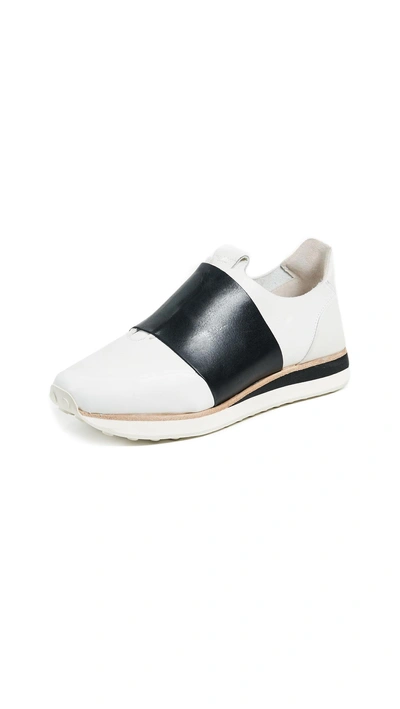 Rag & Bone Dylan Elastic Runners In White/black