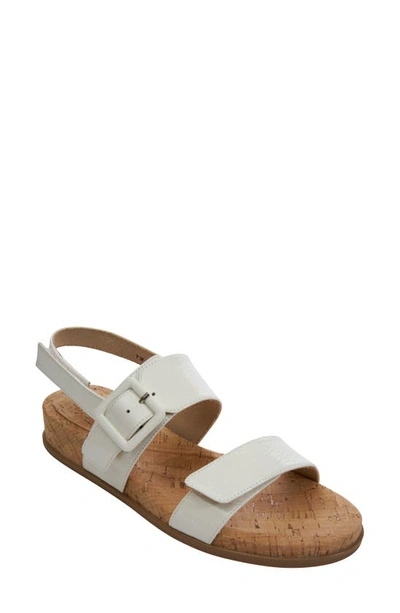 Vaneli Nelly Wedge Sandal In White