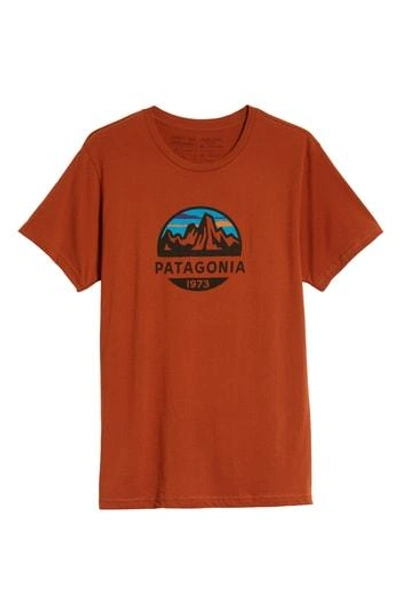 Patagonia Fitz Roy Scope Crewneck T-shirt In Copper Ore