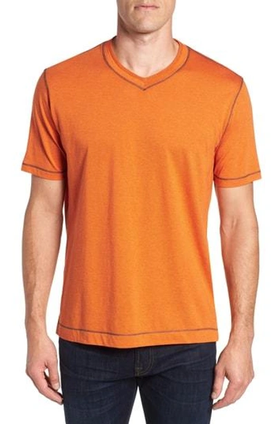 Robert Graham Traveler V-neck T-shirt In Orange