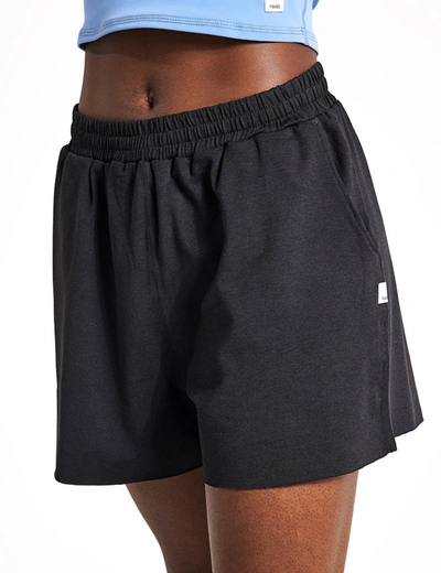 Vuori Boyfriend Short In Black