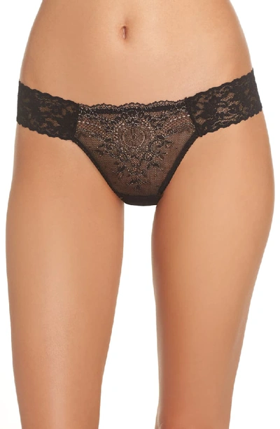 Hanky Panky Low-rise Printed Lace Thong In Black/rose Gold