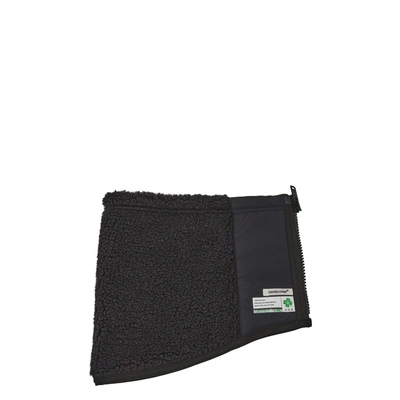 Undercover Fleece Stole In Black