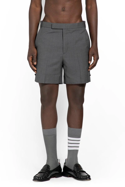 Thom Browne Shorts In Grey