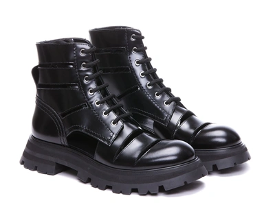 Alexander Mcqueen Boots In Black