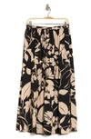 T Tahari Everyday Pull-on Skirt In Large Scale Photocopied Floral