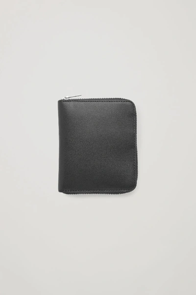 Cos Leather Zip Wallet In Black