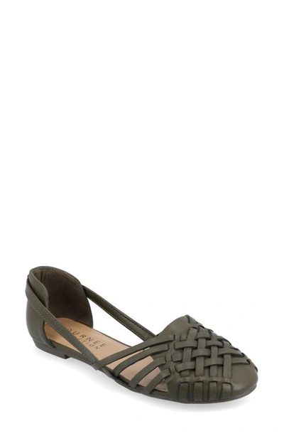 Journee Collection Journee Ekko Weave Flat In Olive