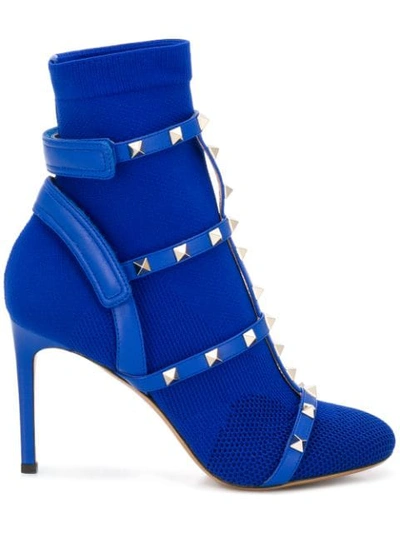 Valentino Garavani Rockstud Ankle Boots In Blue