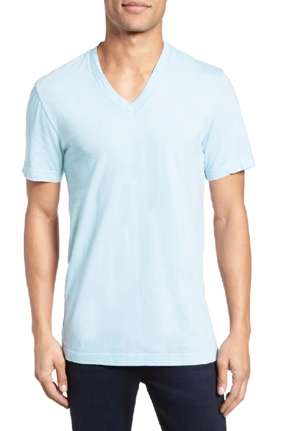 James Perse Short Sleeve V-neck T-shirt In Powder Blue