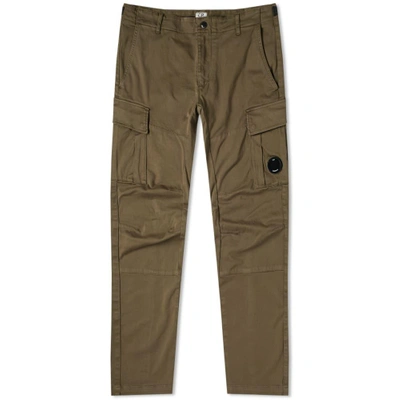 C.p. Company Lens Pocket Cargo Twill Pant In Green