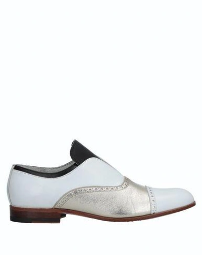 Aranth Loafers In White