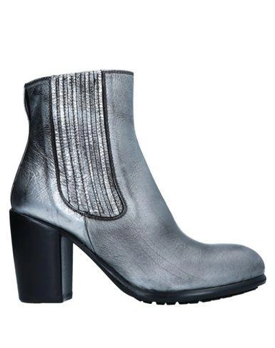 Rocco P Ankle Boot In Silver