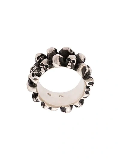 Werkstatt:münchen Multiple Skulls Ring In Metallic