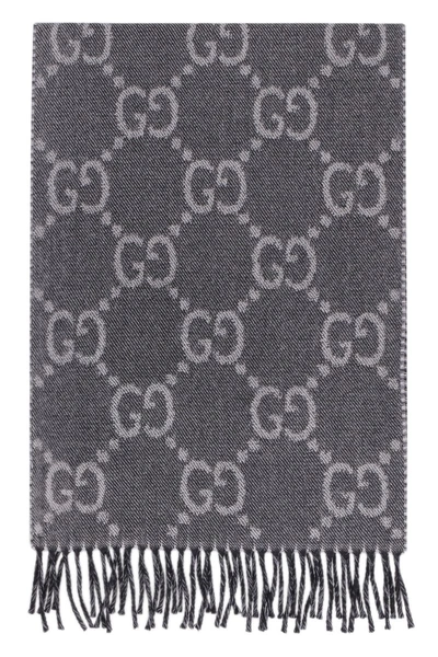 Gucci Gg Wool Scarf In Gray