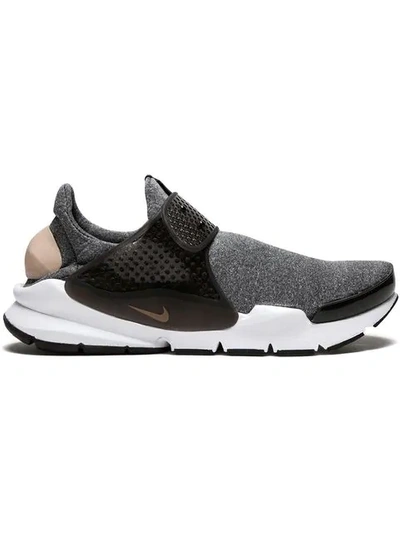 Nike Sock Dart Se Trainers In Black