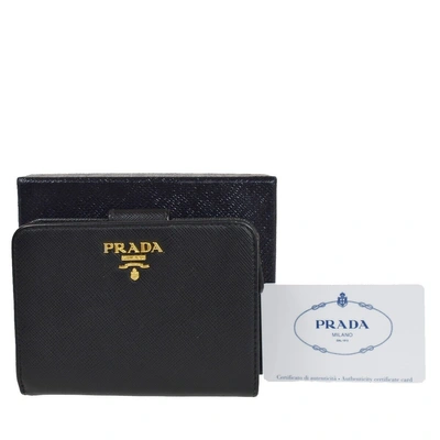 Prada Saffiano Black Leather Wallet  ()