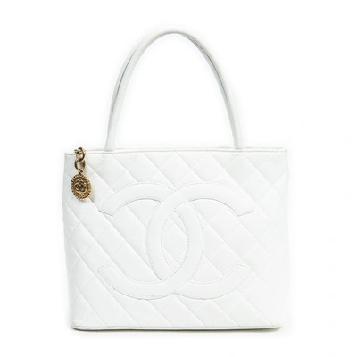 Pre-owned Chanel Cc Timeless Medallion Tote In White