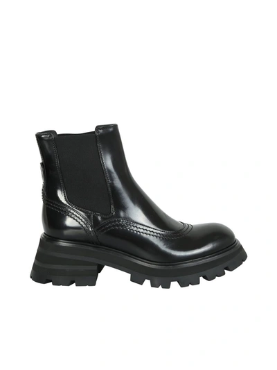 Alexander Mcqueen Boots In Black