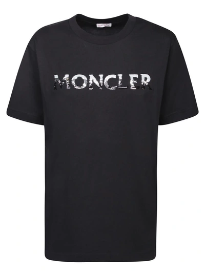 Moncler T-shirts In Black