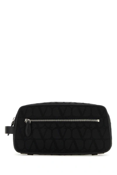 Valentino Garavani Beauty Case. In Black