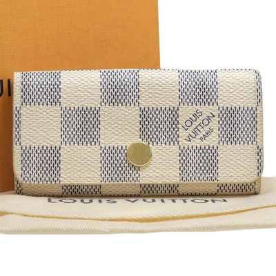 Pre-owned Louis Vuitton Multiclés 4 Canvas Wallet () In White