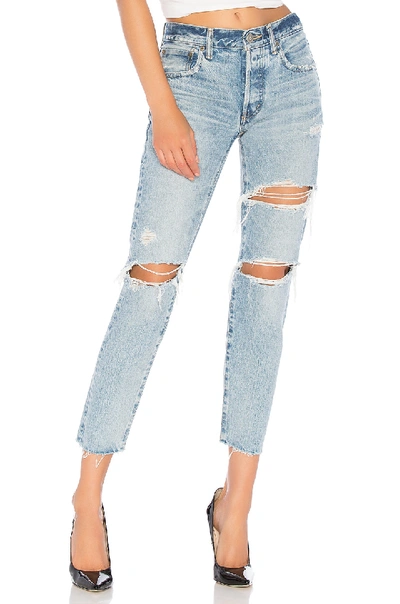 Moussy Vintage Branford Tapered Jean In Blue. In Light Blue