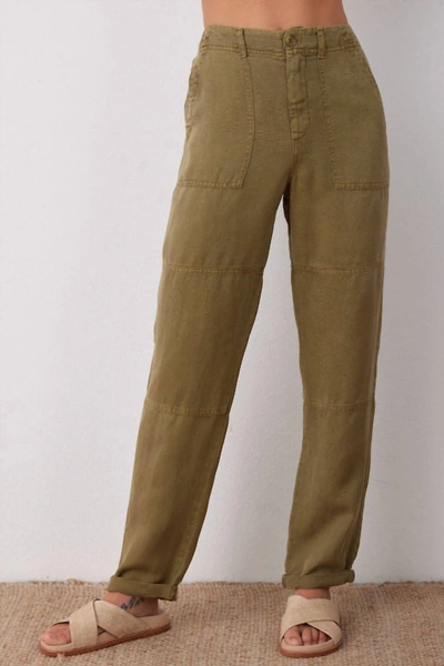 Bella Dahl Sutton Rolled Patch Pant In Sierra Spruce In Yellow