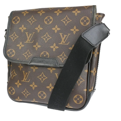 Pre-owned Louis Vuitton Bass Canvas Shoulder Bag () In Brown