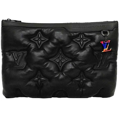 Pre-owned Louis Vuitton Pochette A4 Leather Clutch Bag () In Black