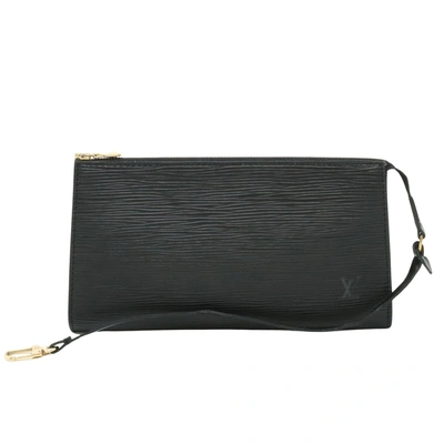 Pre-owned Louis Vuitton Pochette Accessoires Leather Clutch Bag () In Black