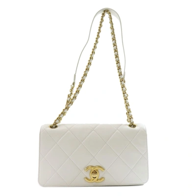 Pre-owned Chanel Leather Shopper Bag () In White