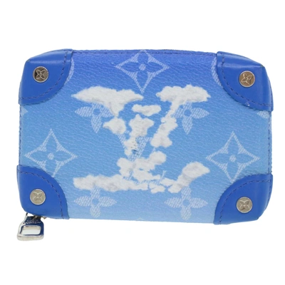 Pre-owned Louis Vuitton Soft Trunk Leather Clutch Bag () In Blue