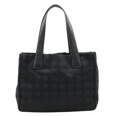 Pre-owned Chanel Travel Line Black Canvas Tote Bag ()