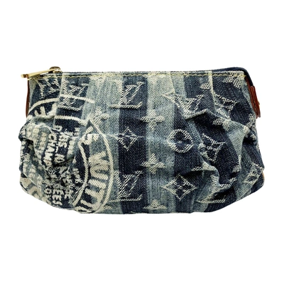 Pre-owned Louis Vuitton Pochette Blue Denim - Jeans Clutch Bag ()